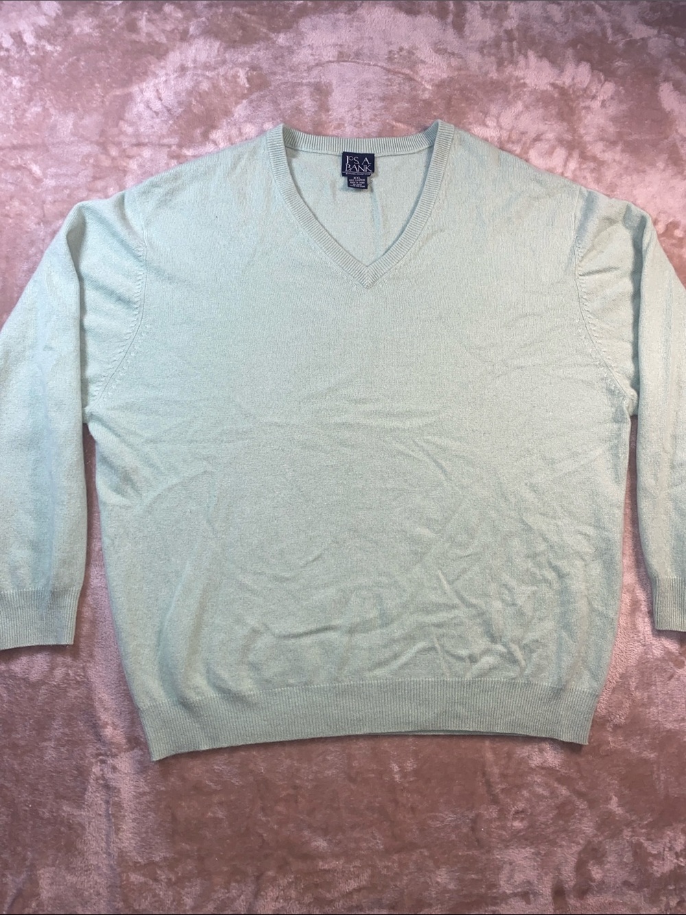 Jos. A. Bank Cashmere Women's V-Neck Sweater in Mint